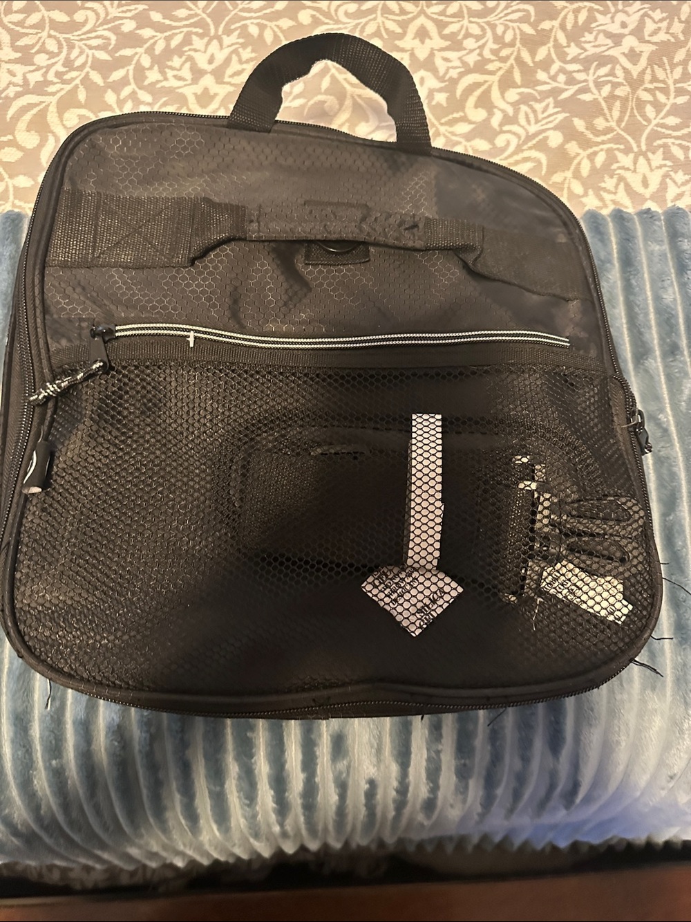 Black Hanging Travel Toiletry Duffel Bag with Mesh Organizer
